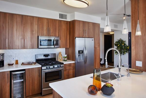 clubhouse at Broadstone Little Italy Apartments