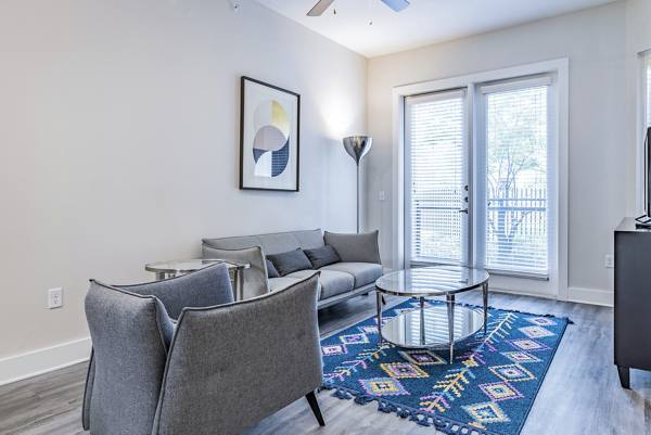 living room at Midtown Commons at Crestview Station