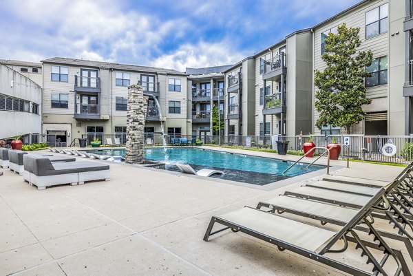 Midtown Commons at Crestview Station