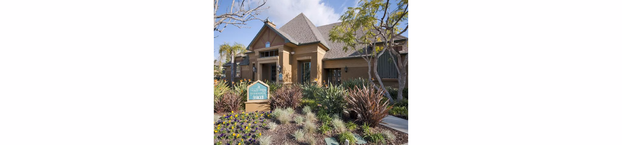 building/exterior at Jefferson at Carmel Mountain Ranch Apartments