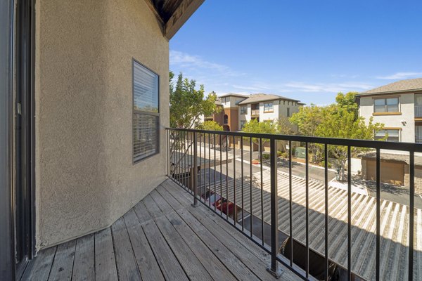 patio at Jefferson at Carmel Mountain Ranch Apartments 
