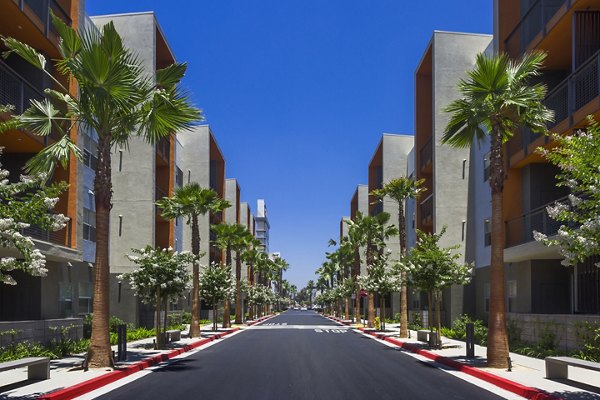 Aspect Apartments: Contemporary luxury apartments in vibrant urban setting