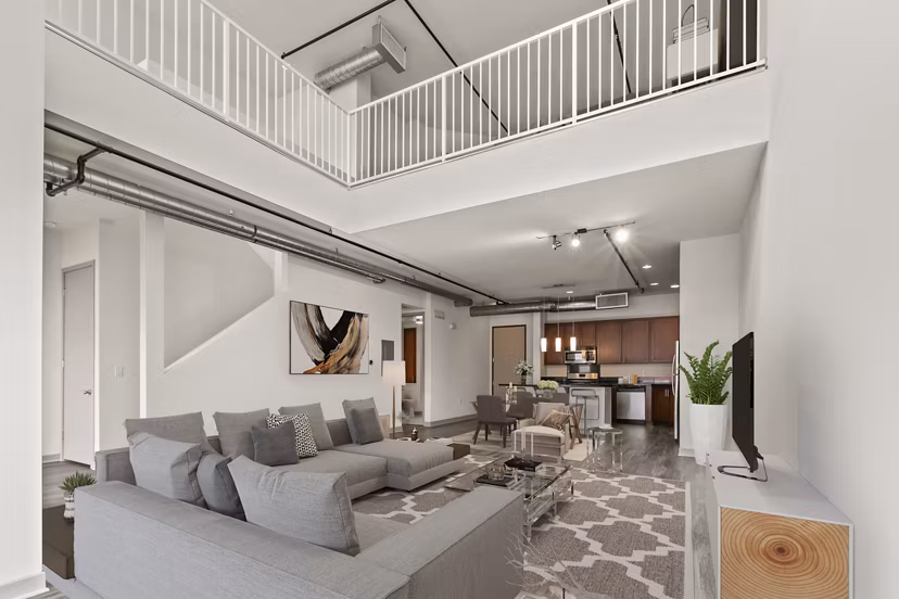clubhouse at San Pedro Bank Lofts Apartments 