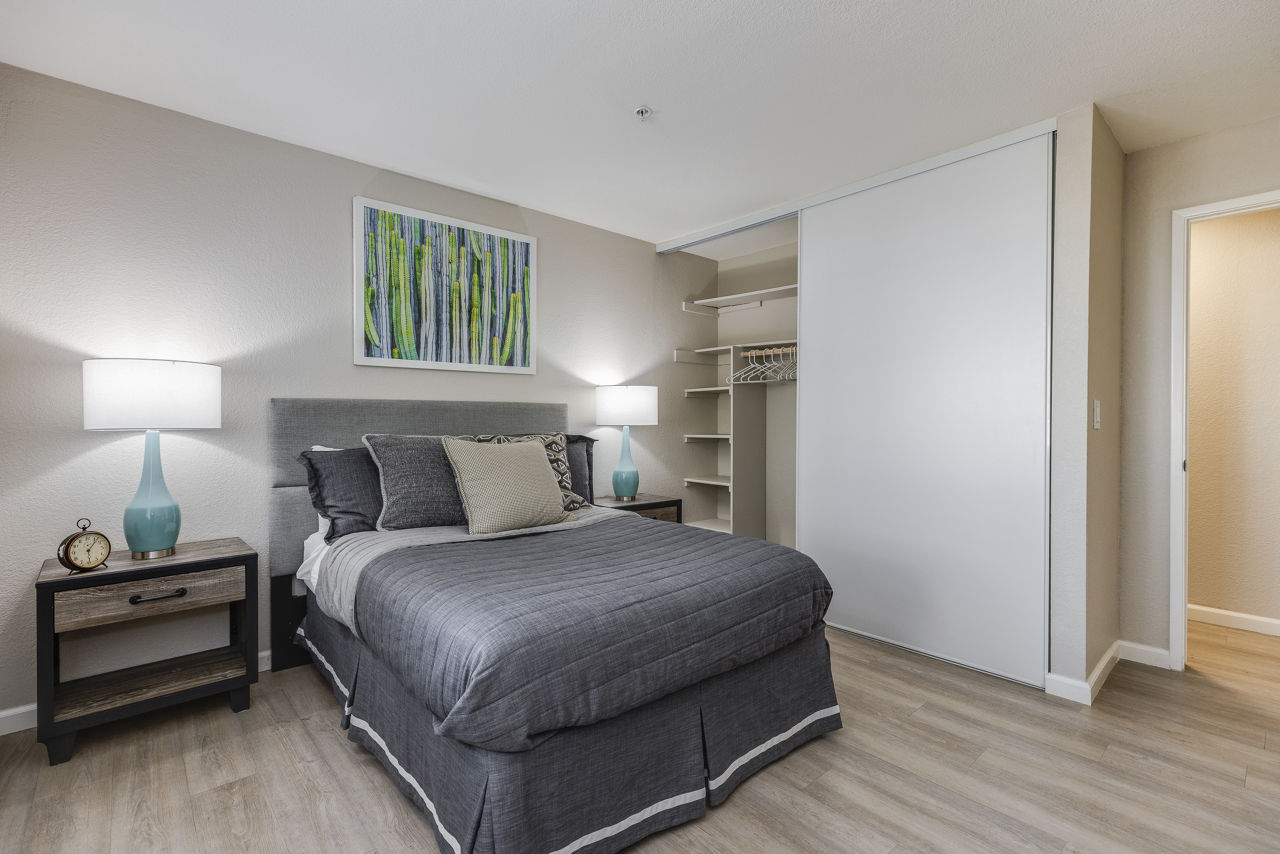 The Dutton Apartments 24 of 30