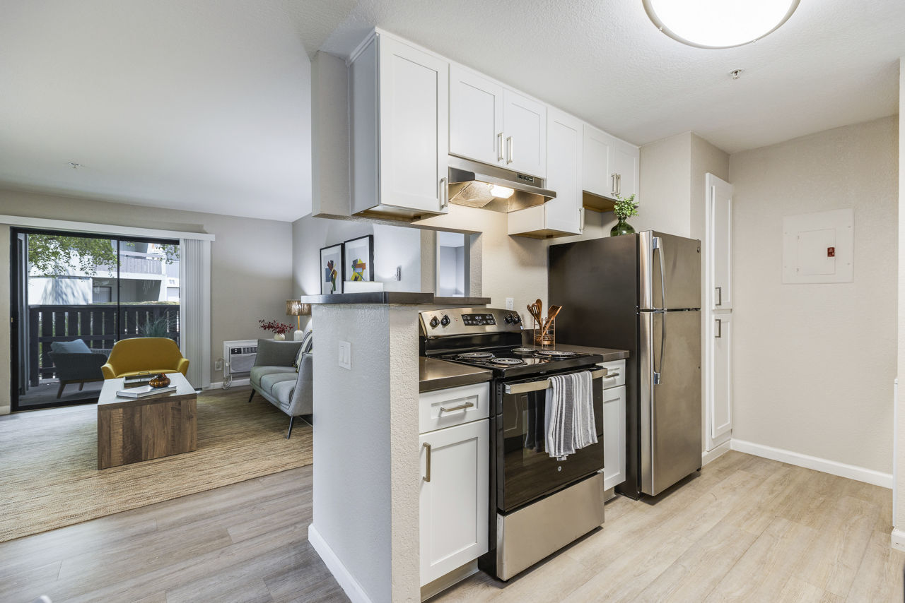 The Dutton Apartments 18 of 30