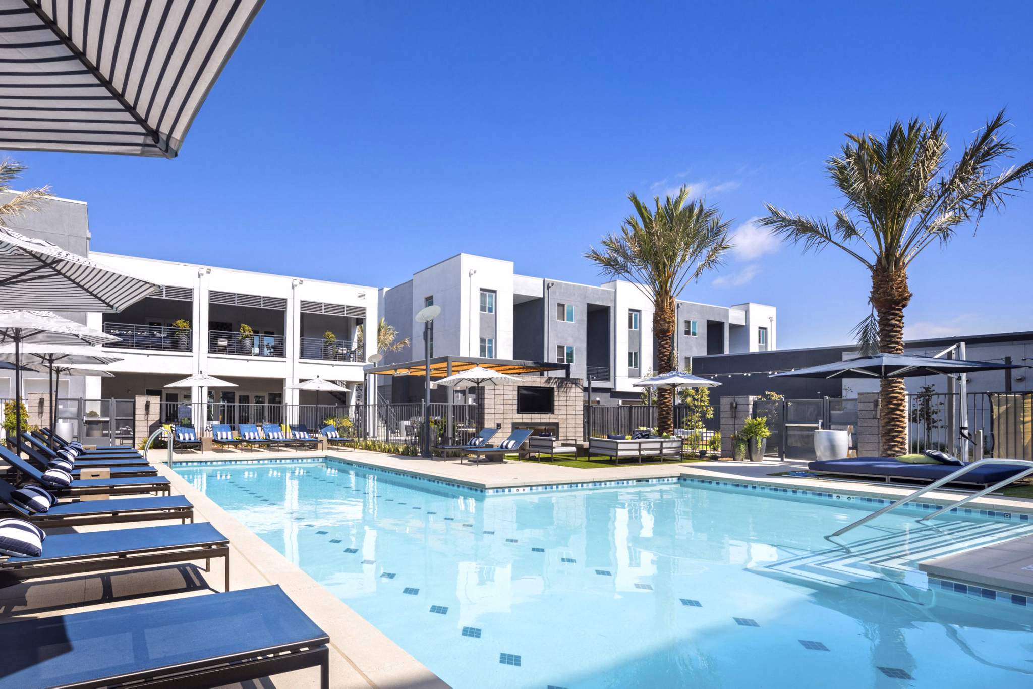 Property images of Boardwalk at Millenia