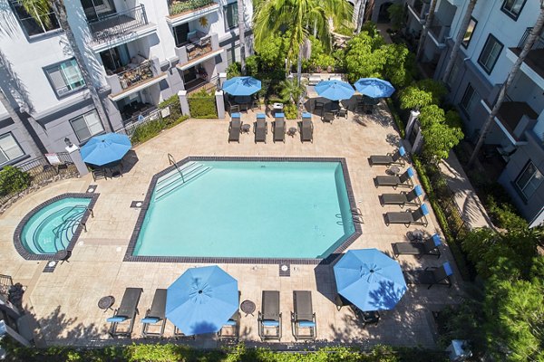 pool at Regents Court Apartments