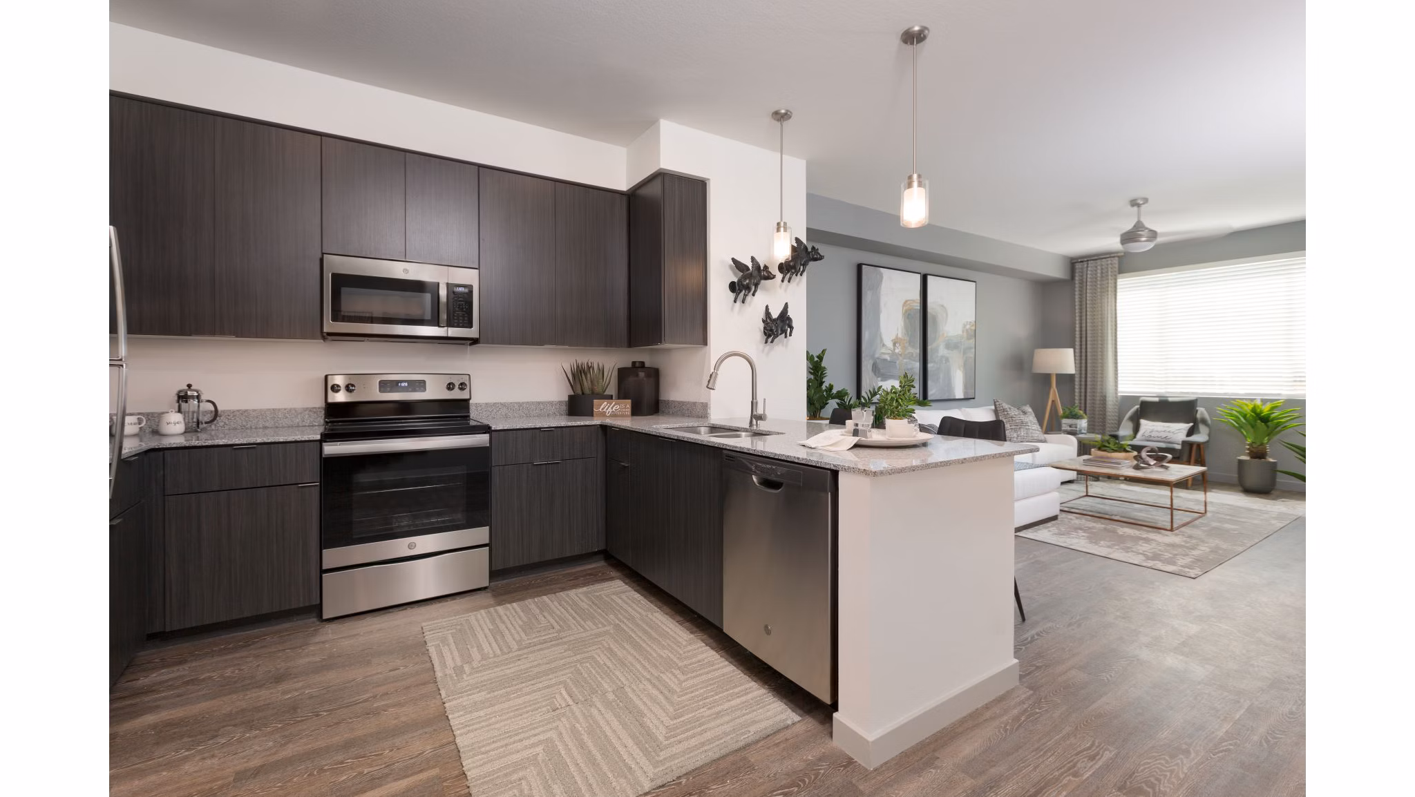 kitchen at Parc Roundtree Ranchk Apartments