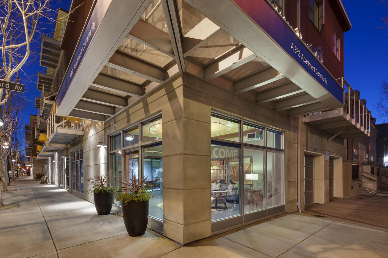 Lobby at Museum Park Apartments