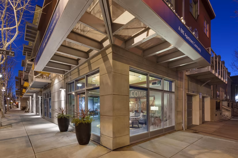 exterior at Museum Park Apartments