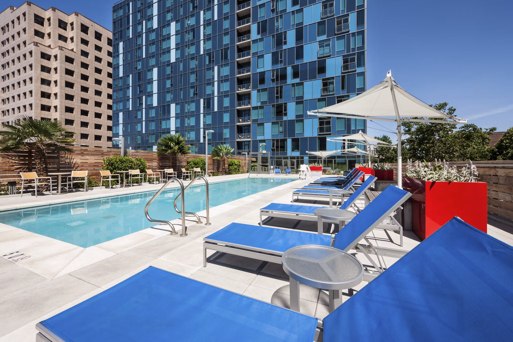 pool at One South Market Apartments