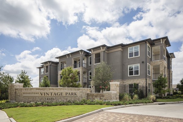 Broadstone Vintage Park: Upscale of luxury apartments in Houston