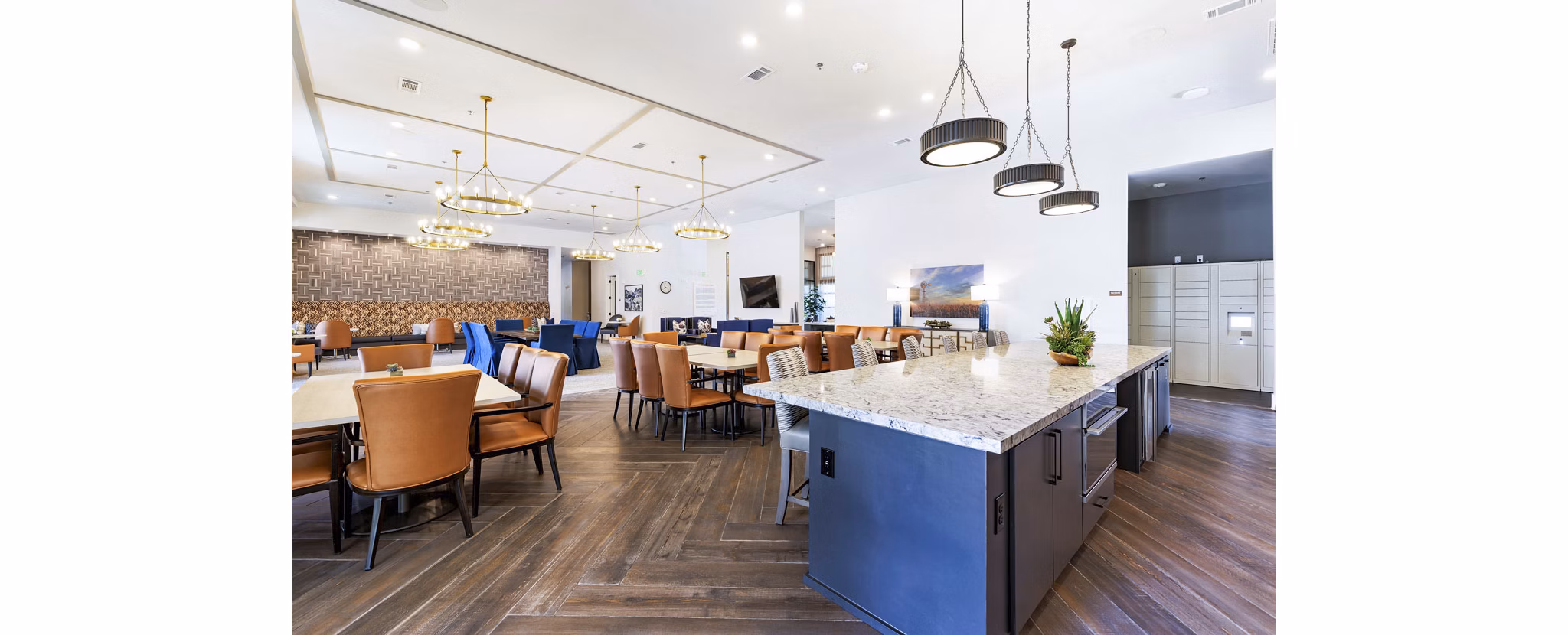Elegant clubhouse featuring modern amenities at Album Benbrook Apartments