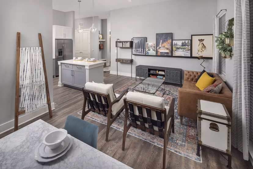 Spacious living room with modern furnishings in Broadstone Trailside Apartments