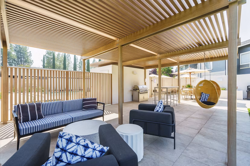 patio at The Arbors Apartments