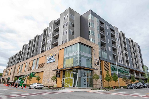 Brookside 51: Stylish luxury apartment with modern design in Nashville