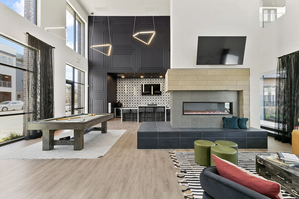 clubhouse at The Jameson at the Bluffs Apartments 