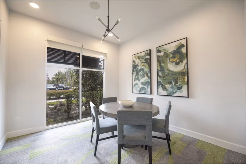 dining room at Trails at Hunter's Lake Apartments