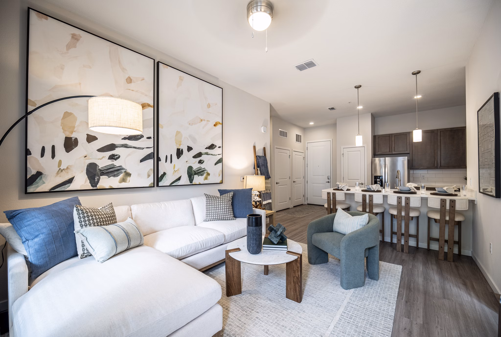 living room at Trails at Hunter's Lake Apartments