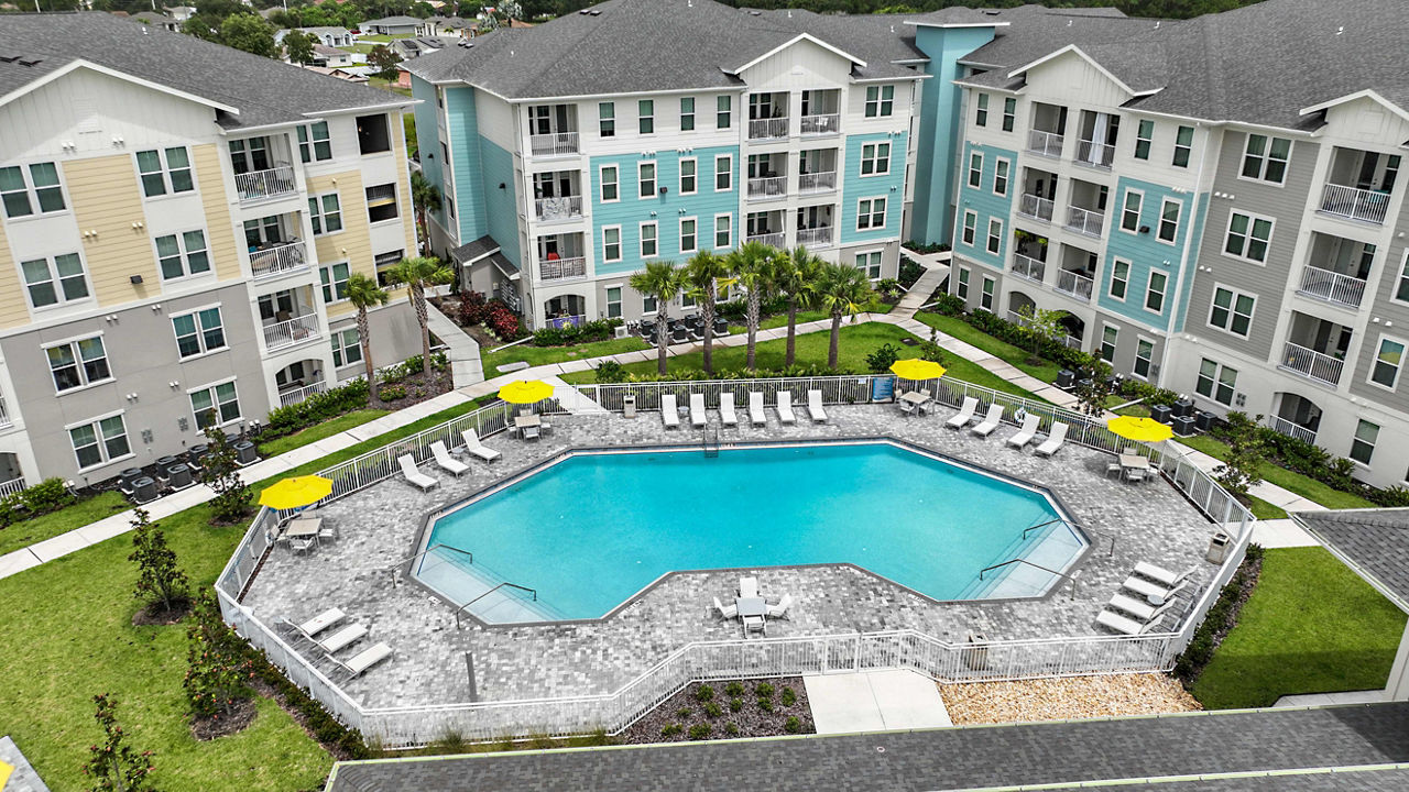 Isla Apartments Palm Bay Fl 3 of 12