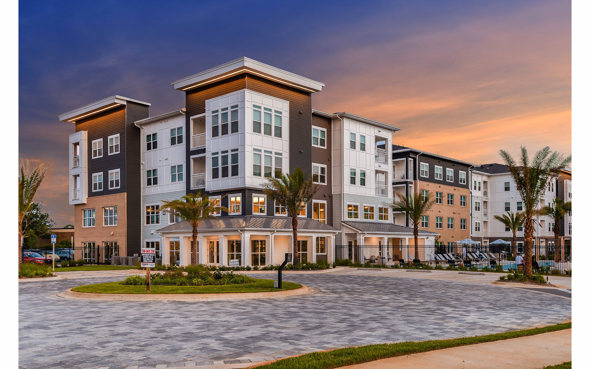 Renaissance Santa Rosa: Modern luxury apartments in vibrant Santa Rosa