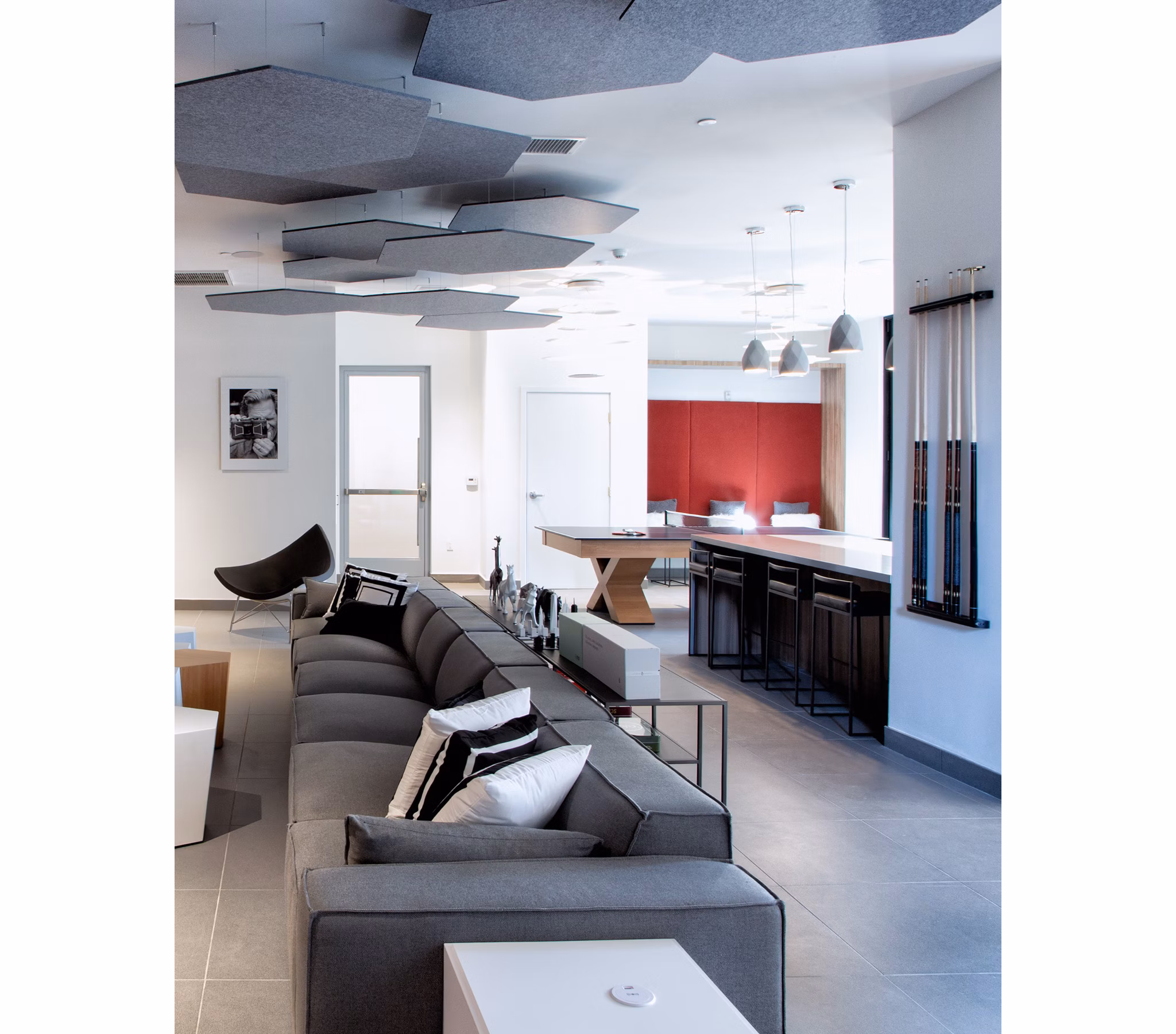 The 505 Apartments: Modern clubhouse featuring stylish decor and comfortable seating areas in Greystar luxury apartments