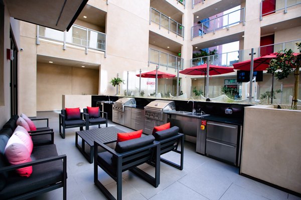 grill area at The 505 Apartments