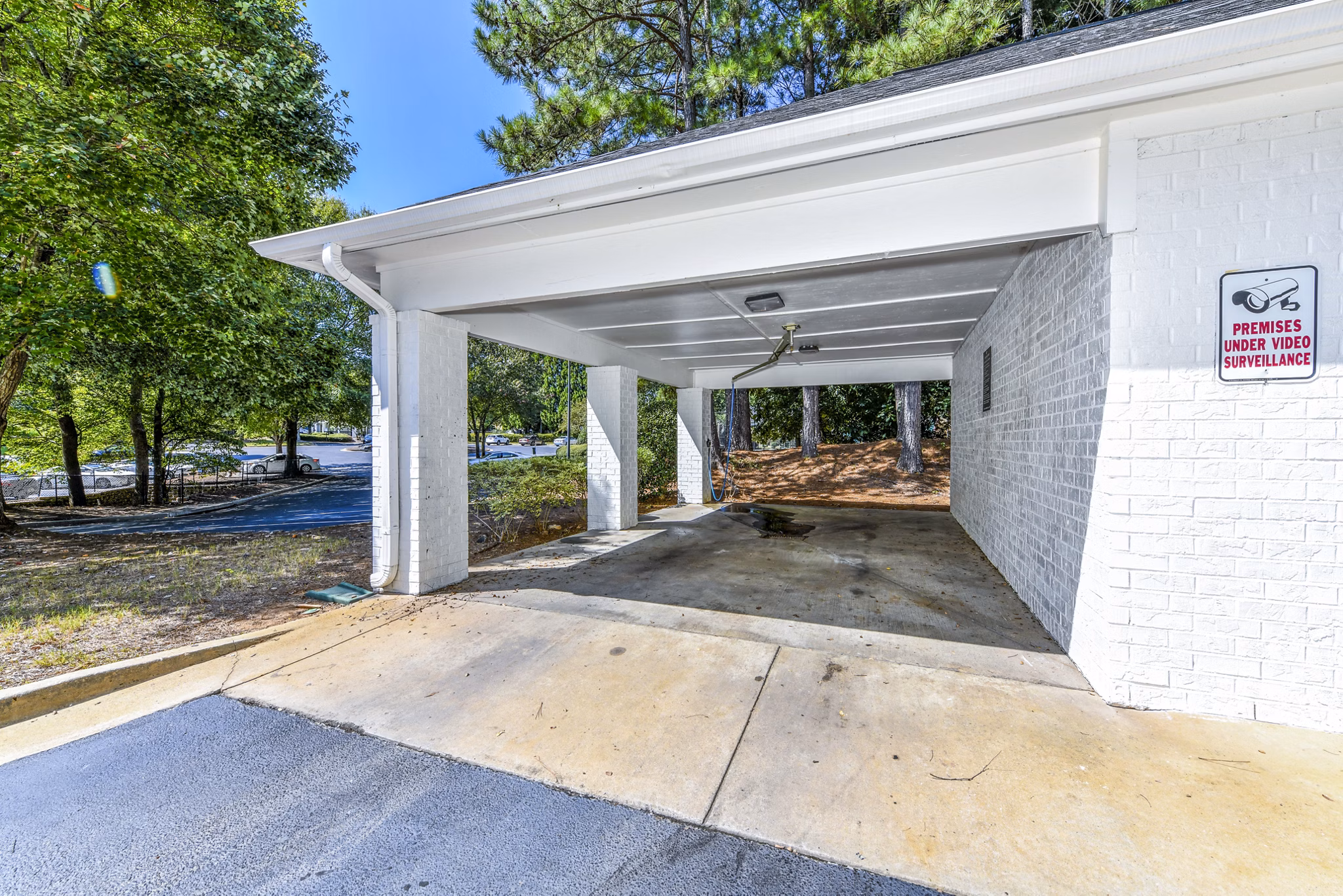 Convenient car wash station at Avana Acworth Apartments for resident use