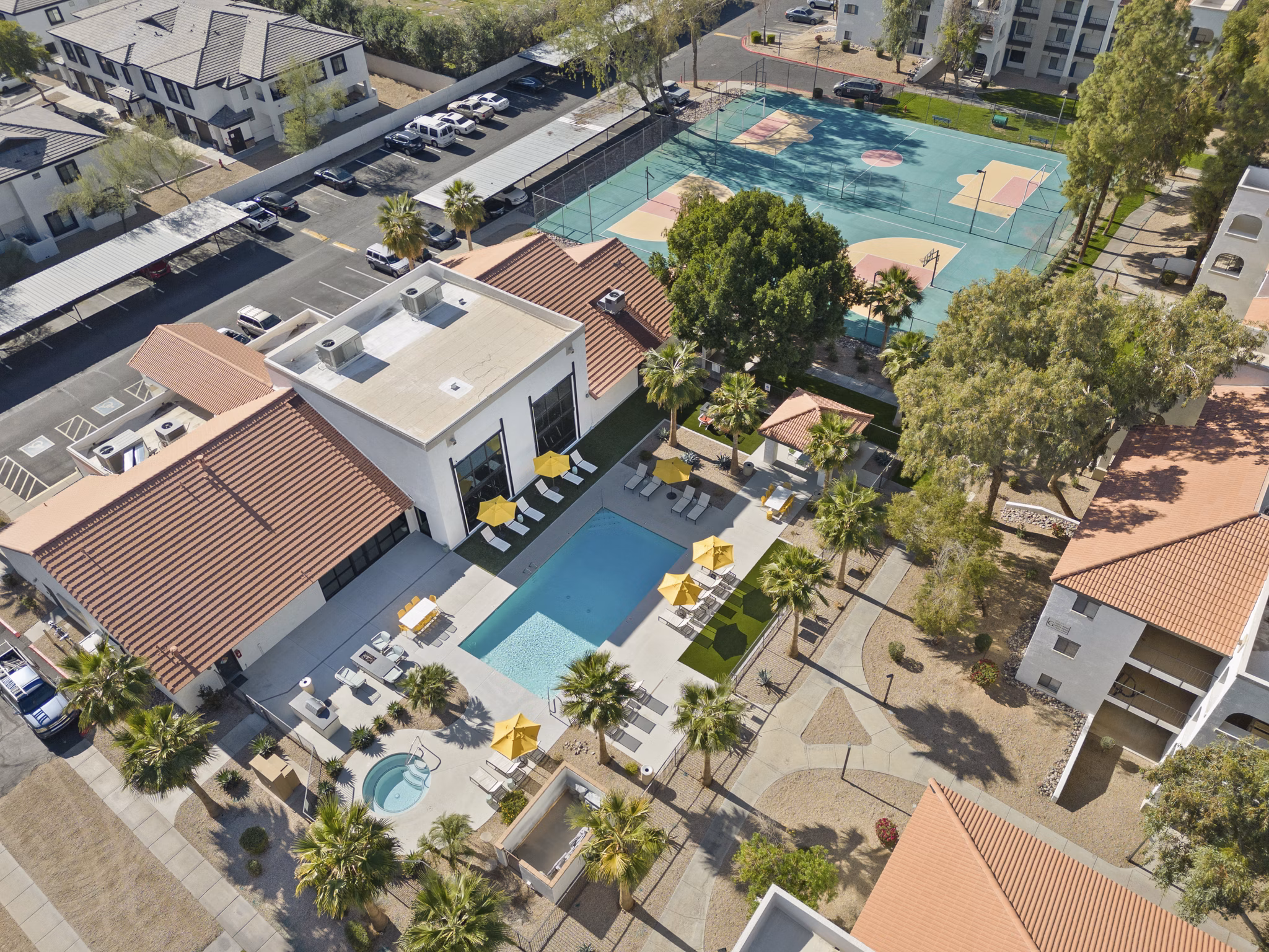 Solas Glendale: Scenic view of luxury apartment in Glendale