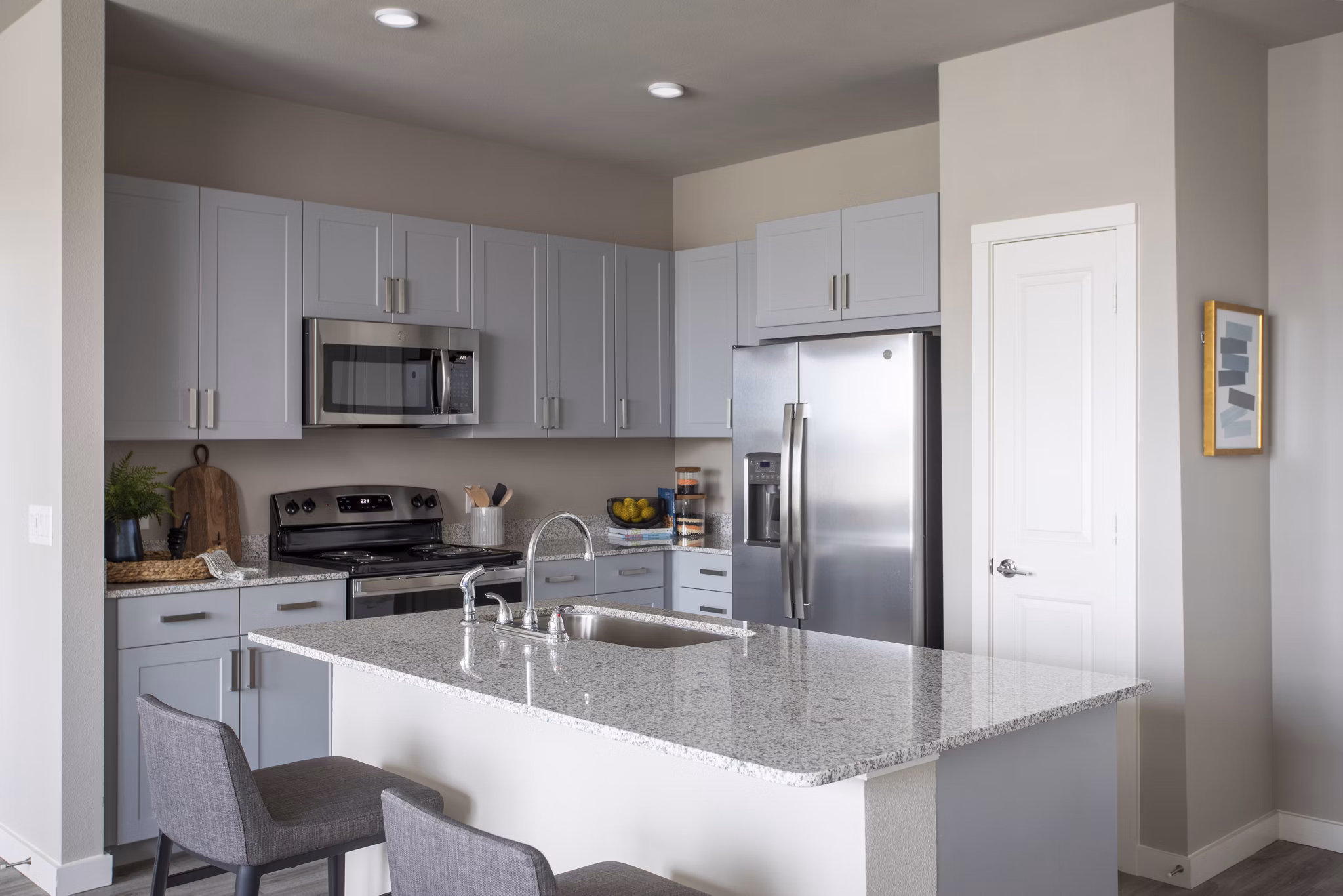 kitchen at Emory West Cypress Apartments