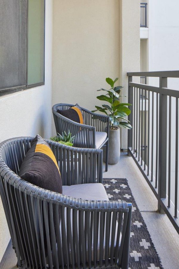 patio at The Grove on Main Apartments
