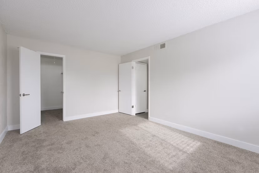 bedroom at Vida46 Apartments