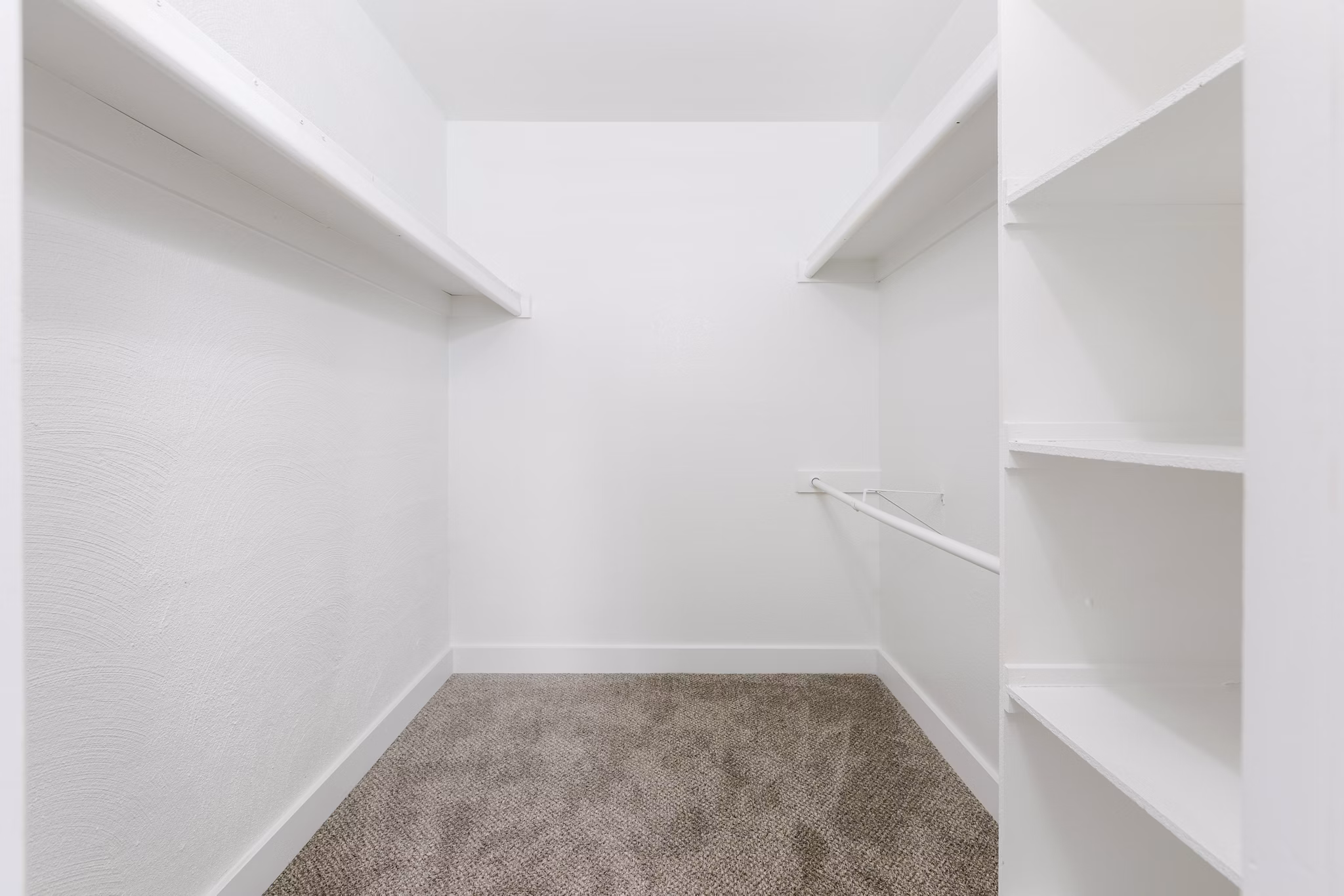 bedroom closet at Vida46 Apartments