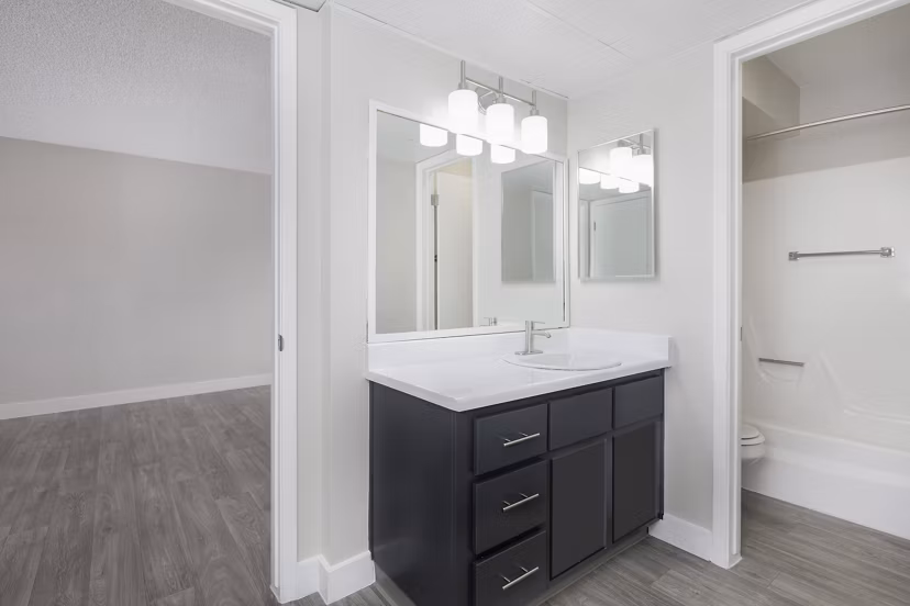 bathroom at Vida46 Apartments