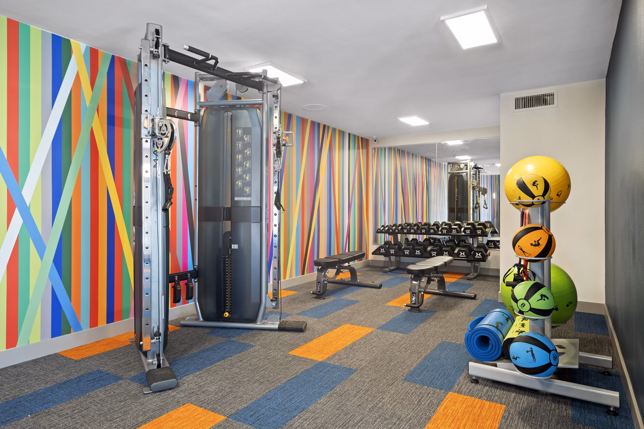 fitness center at Vida46 Apartments