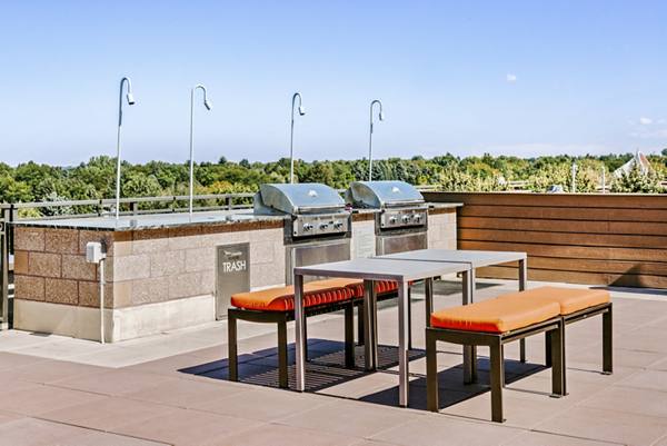 grill area at Kent Place Residences