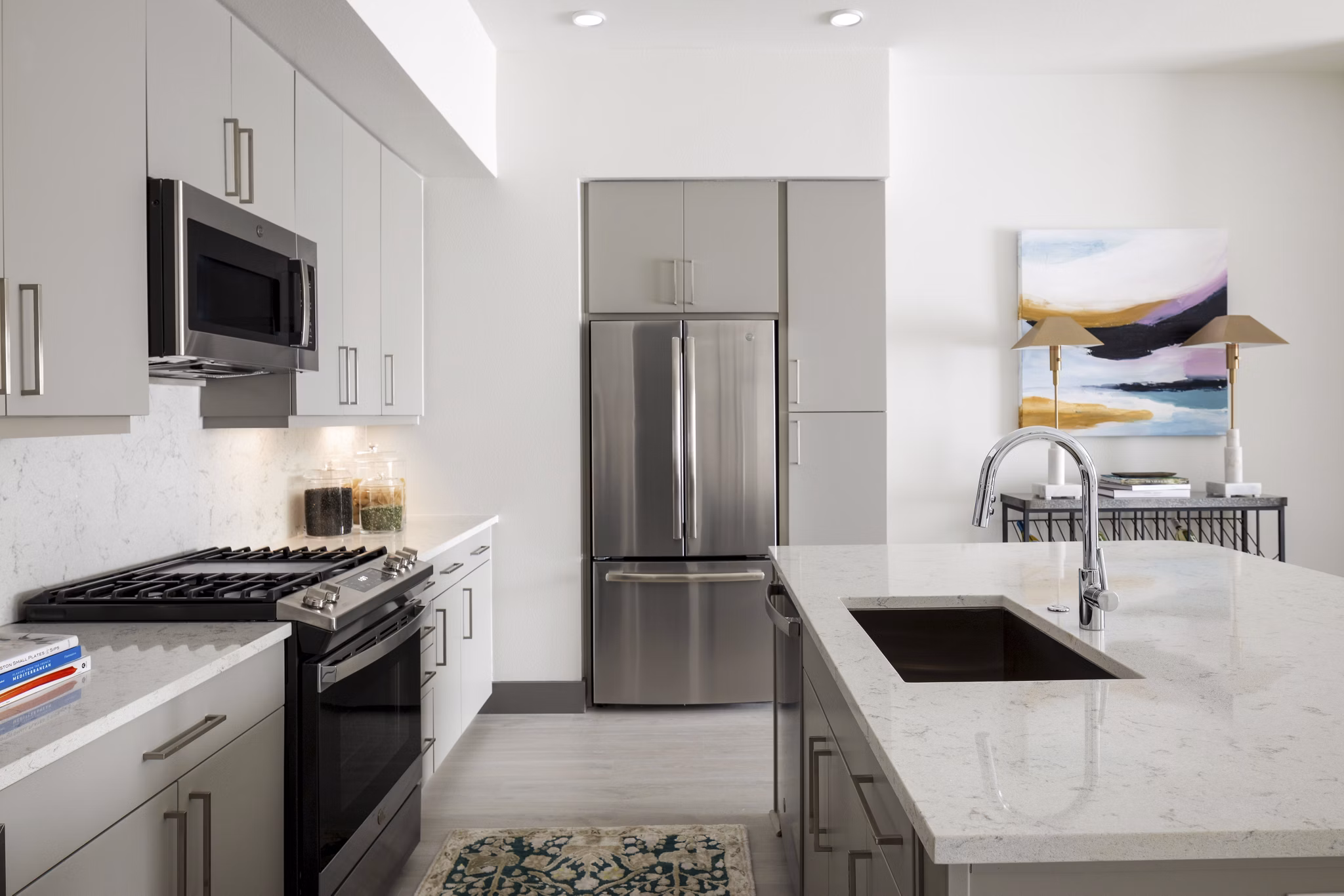 kitchen at Chelsea Museum District Apartments