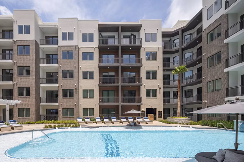 pool at Chelsea Museum District Apartments