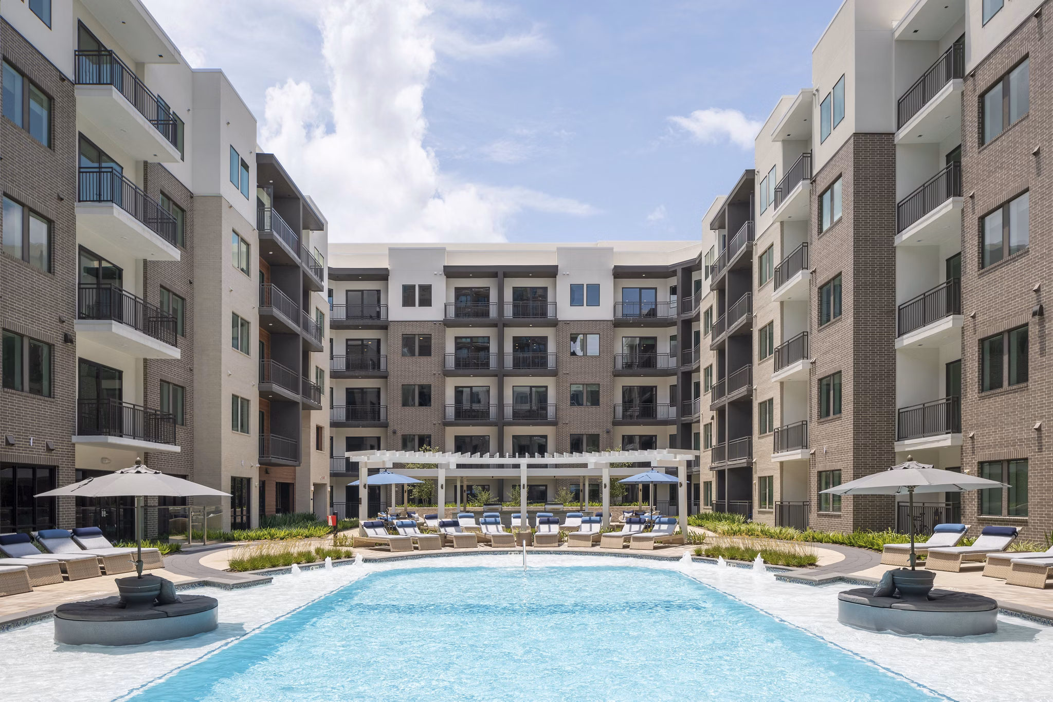 pool at Chelsea Museum District Apartments