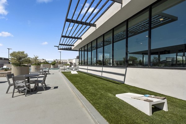 recreational area/patio at The Battery Apartments