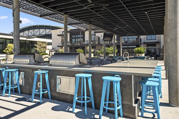 grill area/patio at The Battery Apartments
