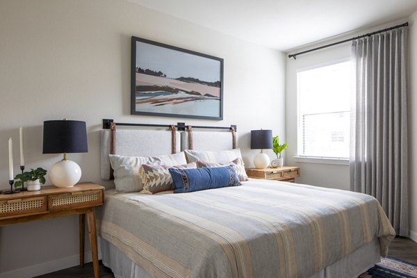 bedroom at Bellrock Memorial Apartments