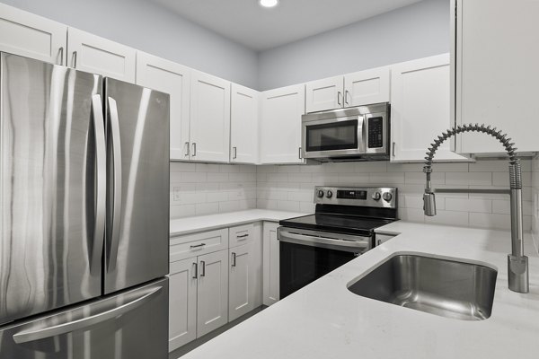 kitchen at Colonial Court Apartments
