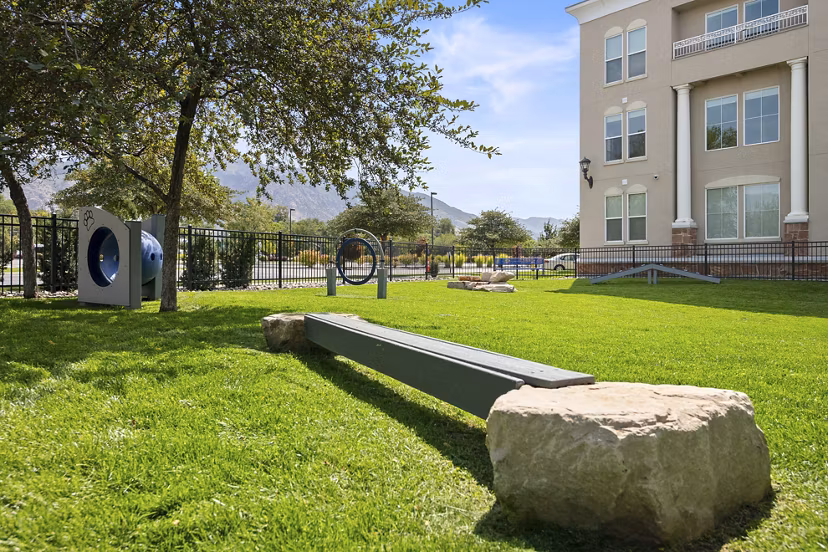 dog park at Colonial Court Apartments