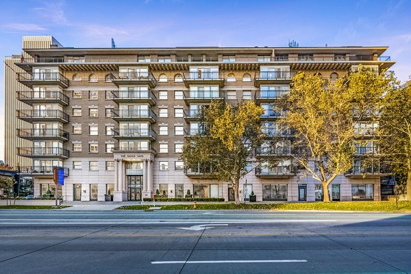 Eagle Gate Apartments: Contemporary building with luxury design in urban setting