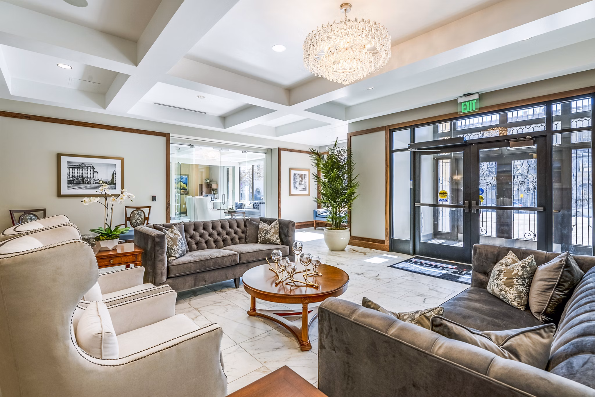 clubhouse/lobby at Eagle Gate Apartments