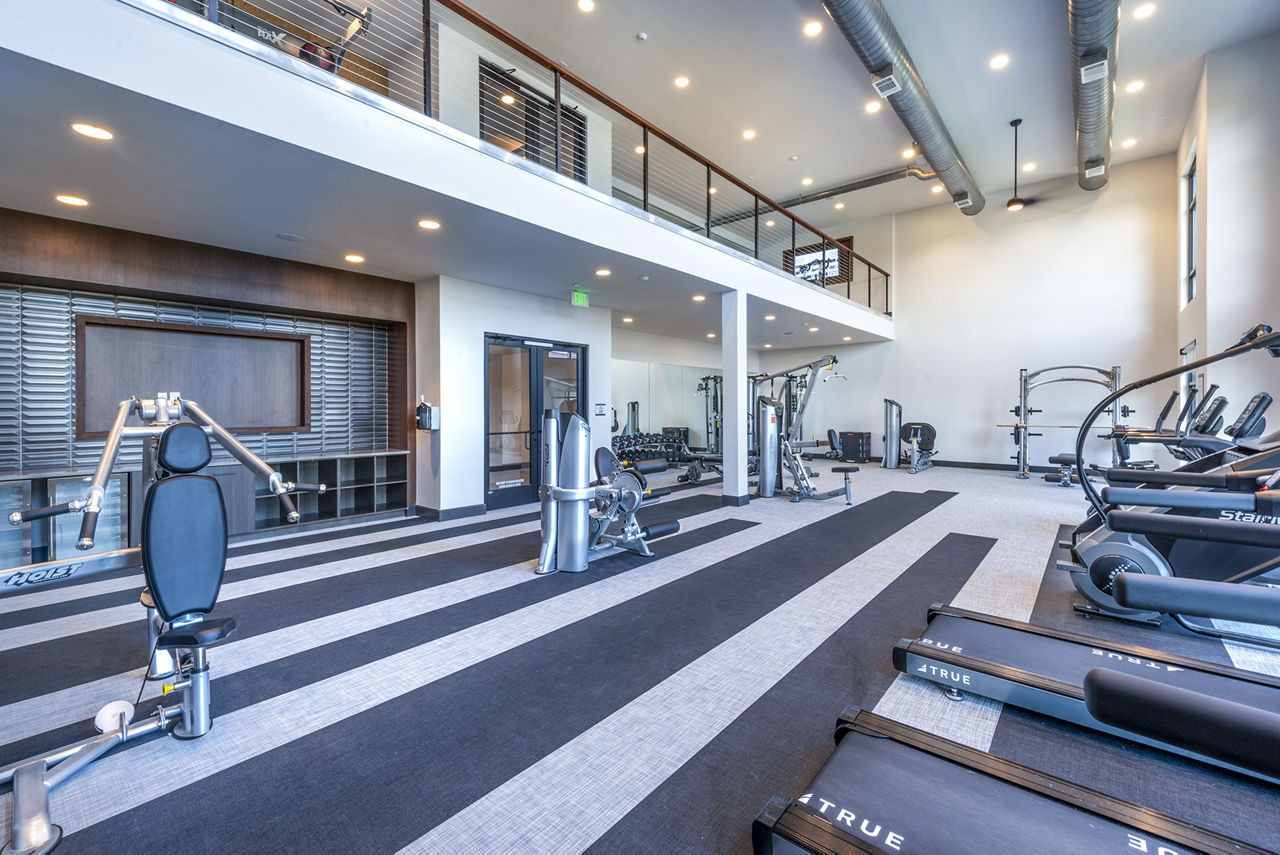 Gym at The Holston (5 of 5)