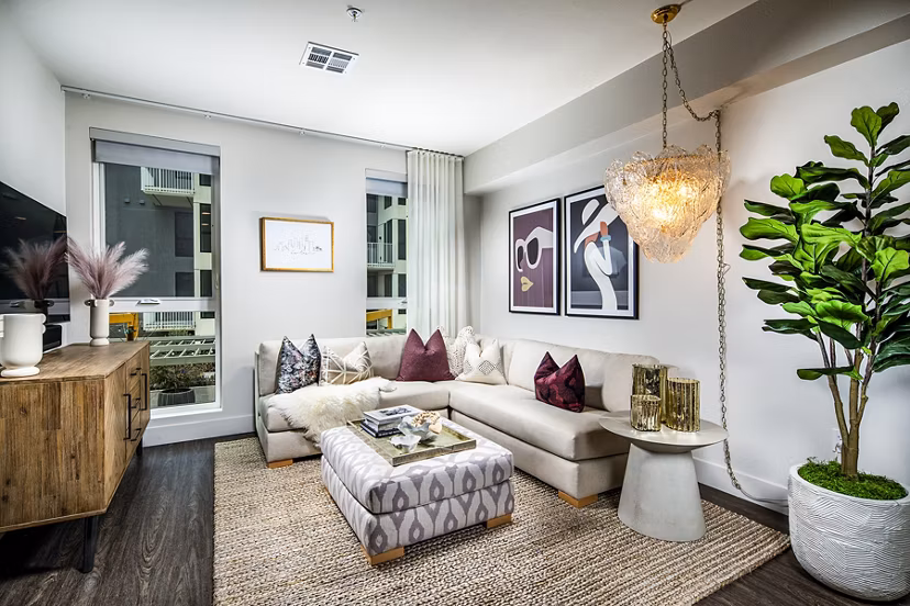 Spacious living room with stylish decor at Llewellyn Apartments