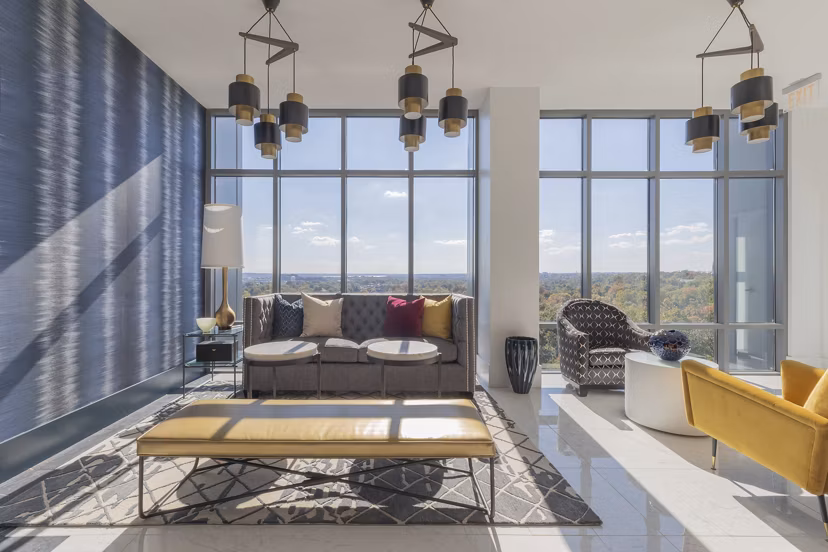 clubhouse at DelRay Tower Apartments