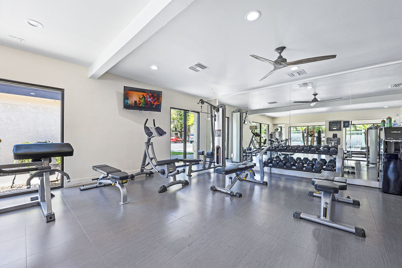 Gym at Envii Apartments (2 of 5)